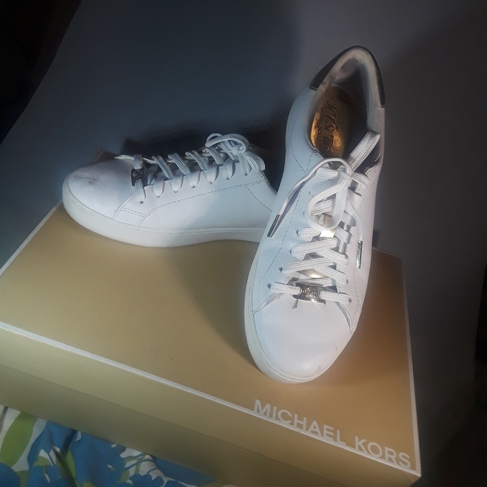 Michael Kors the jet set 6 White/ Gold Sneakers